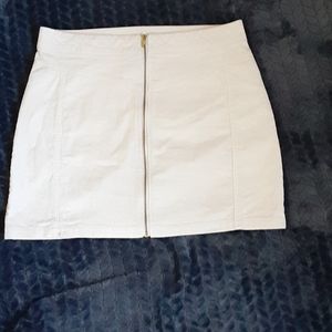 White Ribbed Skirt